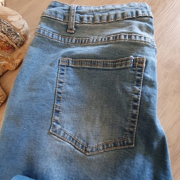 Jeans faded blue straight leg - Picture 3 of 5